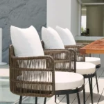 Garten-Essgruppe Grida mit 8 Teakholz- und Polyrattan-Stühlen – 9-teilig – Image 3