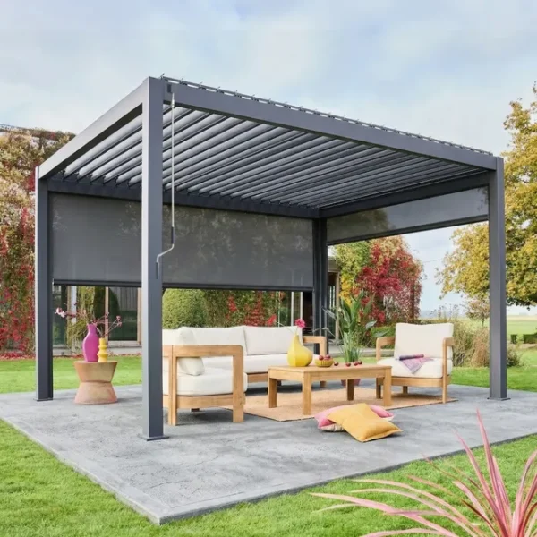 Bioklimatische Pergola 3x4 m Anthrazit aus Aluminium mit verstellbaren Lamellen und 2 Seitenrollos – TRIOMPHE